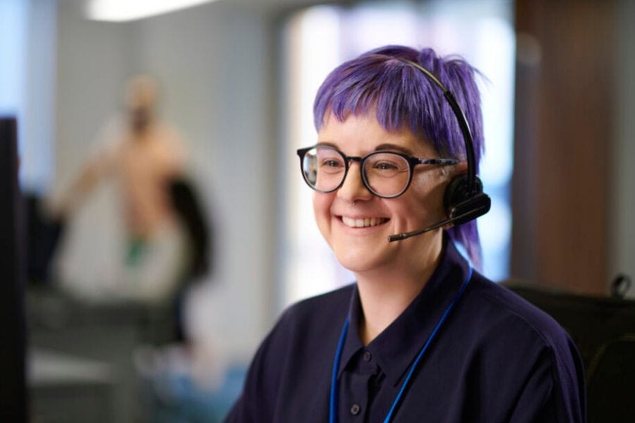 An energy retrofit advisor speaking to a customer